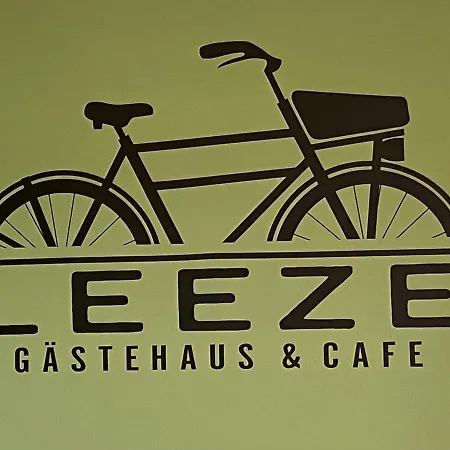 Gästehaus&Café Leeze-3