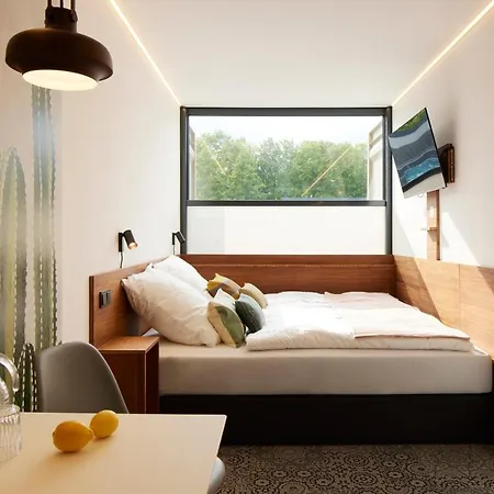 TIN INN Montabaur l einfach gut - Nachhaltiges Hotel aus Überseecontainern-3