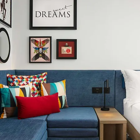 Hampton By Hilton Dublin City Centre-2