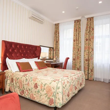 Swiss Hotel-3