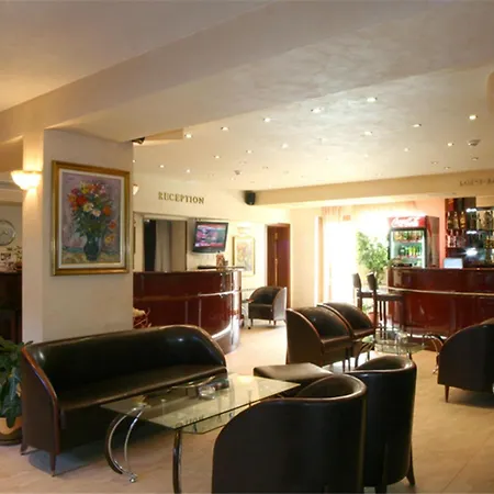 Martin Club Hotel-2