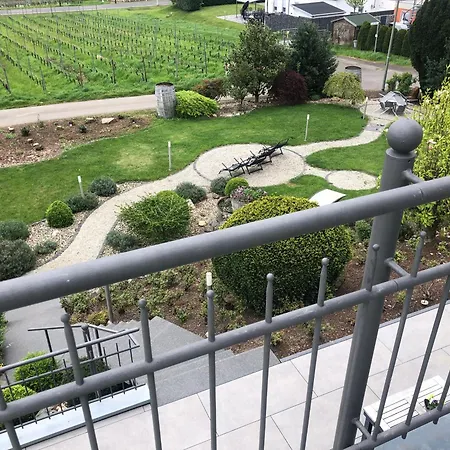 Weingut Bastian-3