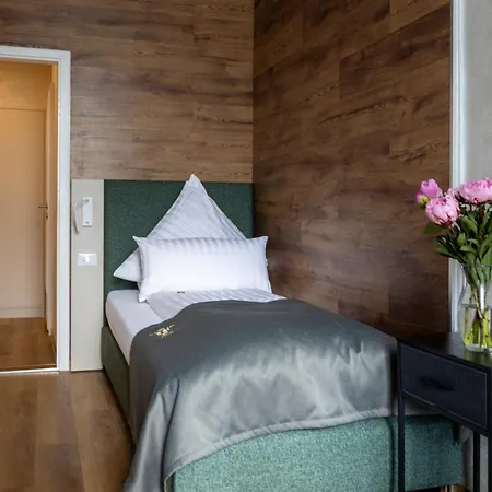 Boutique-Hotel Weisses Haus Art-2