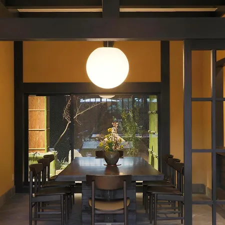 Kyomachiya Ryokan Sakura Urushitei-2