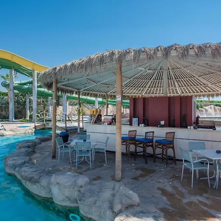 Reef Oasis Beach Resort-3
