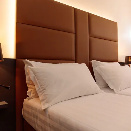 London Hotel-3