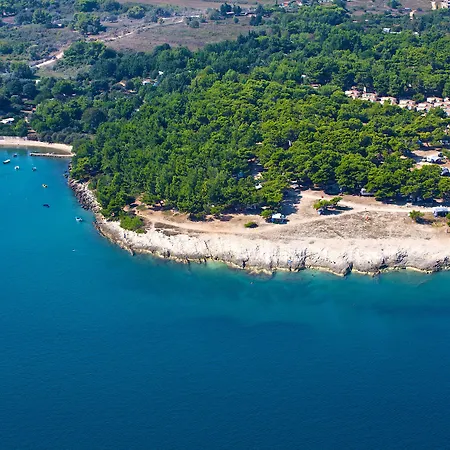 Arena Stupice Camping Homes-3