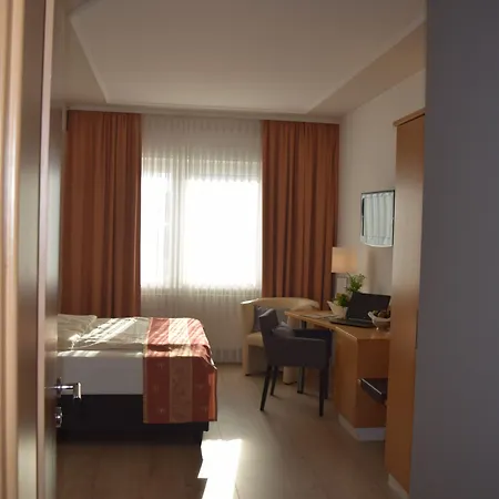 Landhotel Zum Kronprinzen-3