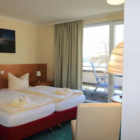 Strandhotel Mirow-3