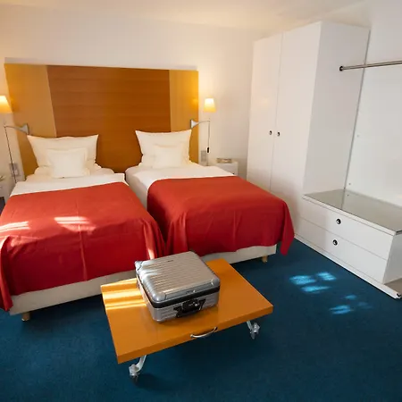 Maurers Zollamt Hotel-2