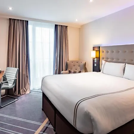 Premier Inn Frankfurt Messe-2