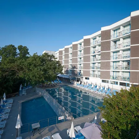 Hotel Slavey-2