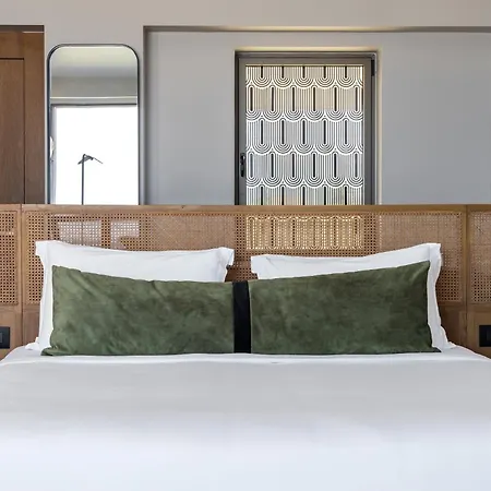 Castello Boutique Suites By The Sea - Adults Only-2