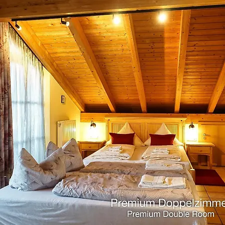 Landhotel Guglhupf-2