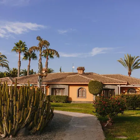 Suites & Villas By Dunas-3