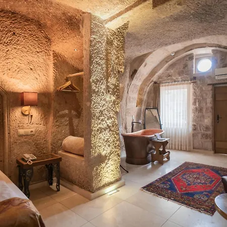 Divan Cave House-2