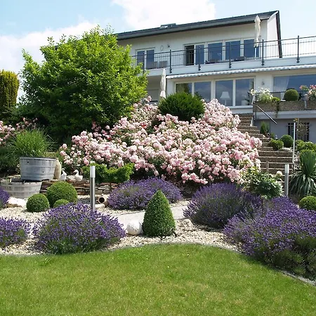 Weingut Bastian-2