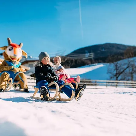Pitzis Kinderhotel - Family Only-2