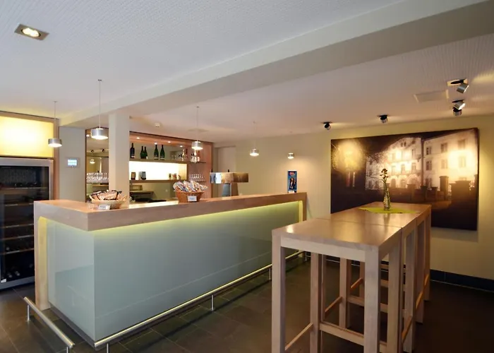 3-Sterne-Hotel: Wasserburg Rindern