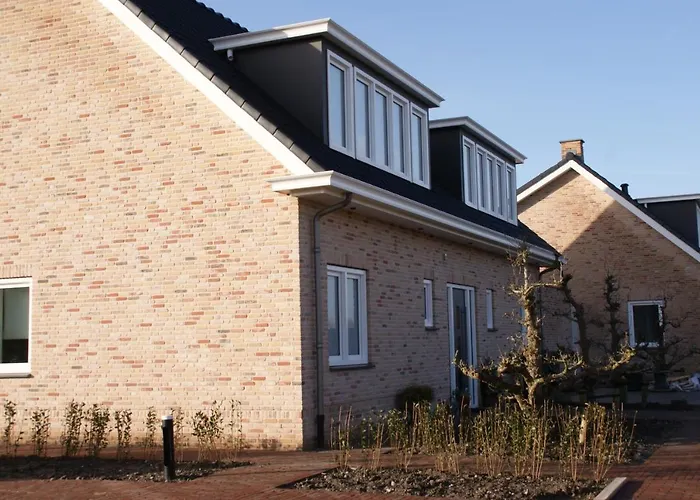 B&B: Duinvilla Aan De Zee B&B
