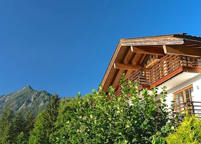 Apartment: Hubertus Apartments