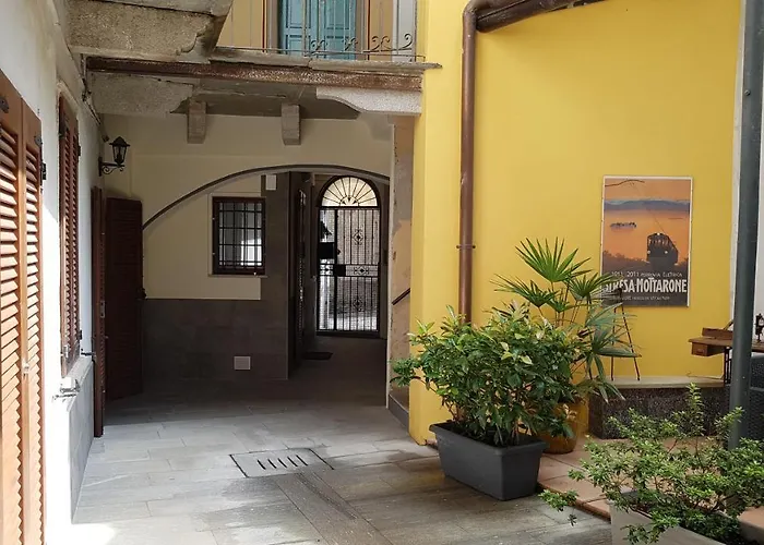 Ferienvermietung: Fiore Rosso