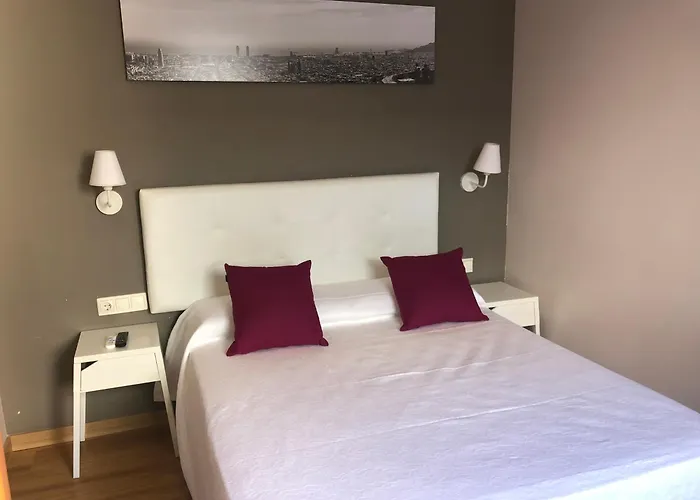 Pension Guide Hostal Sant Pau