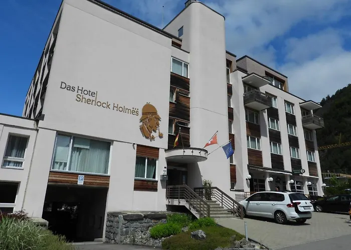  Sherlock Holmes&Khana Restaurant Nur 200 M Zur Gondelbahn Hasliberg