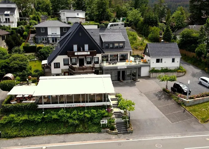 3-Sterne-Hotel: Forsthaus am Möhnesee