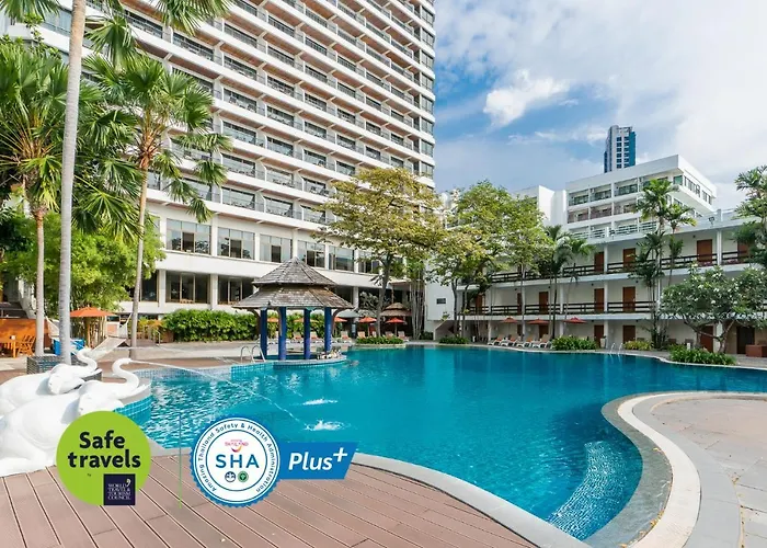 Cosy Beach Hotel - Sha Extra Plus