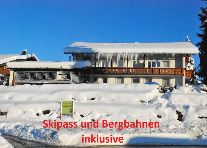 3-Sterne-Hotel: Hotel Landhaus Staufenblick