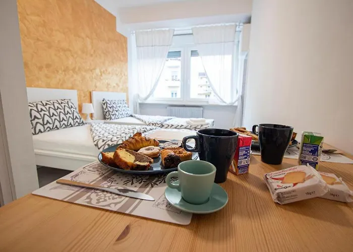 Hotel nahe Flughafen: Capri B&B