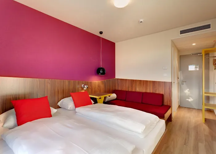 3-Sterne-Hotel: MEININGER Hotel Frankfurt Main / Airport