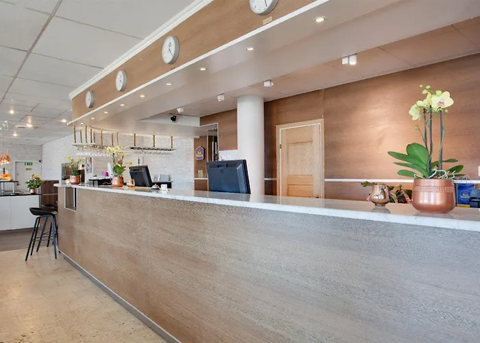 Golf Hotel: Best Western Capital Hotel