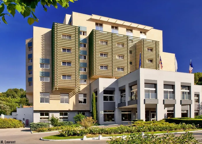 Jacuzzi-Hotel: Hotel Lyon Metropole & Spa