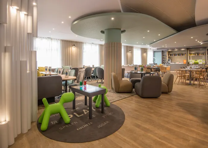 Skihotel: Novotel Nice Centre Vieux Nice