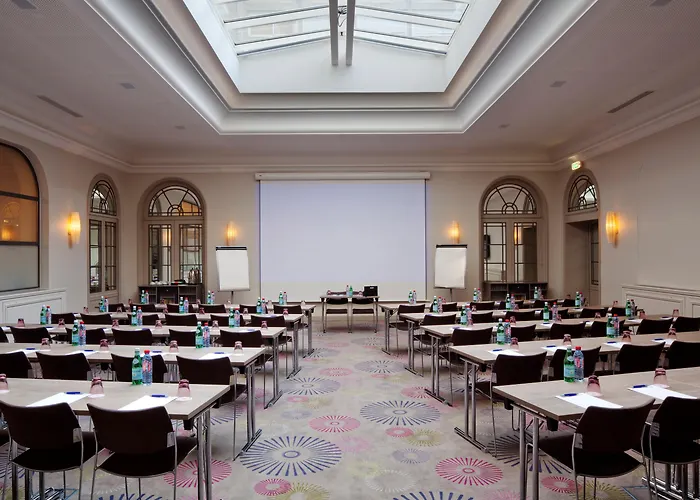 Gästehaus: Holiday Inn Paris - Gare De Lyon Bastille By Ihg