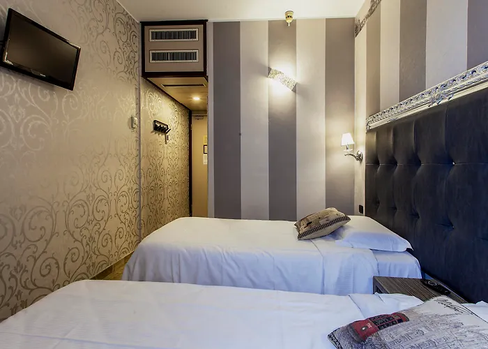 3-Sterne-Hotel: Canova Hotel