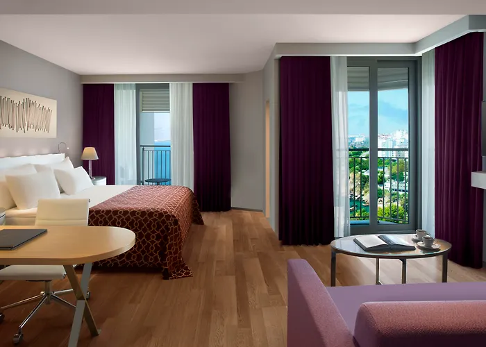 Jacuzzi-Hotel: Akra Antalya