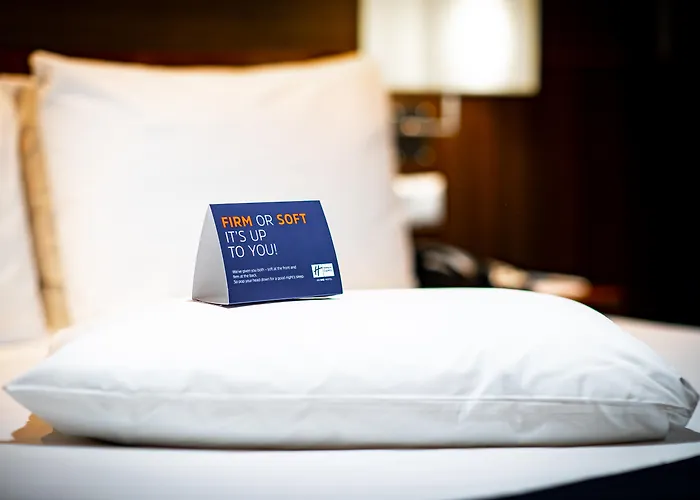 Holiday Inn Express - Central Station By Ihg