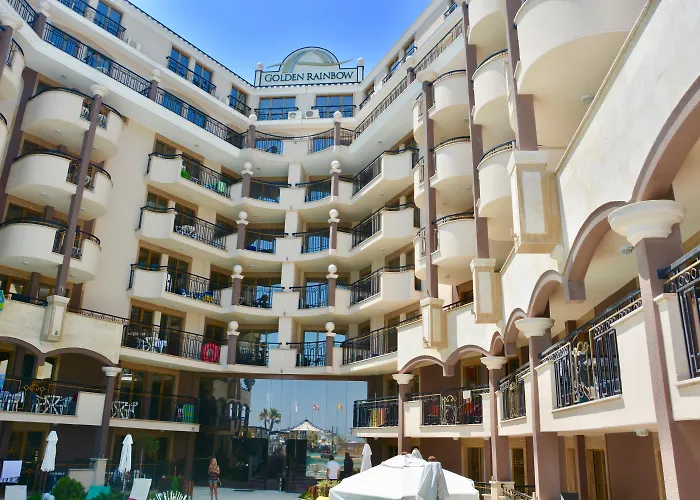 Strandhotel: Golden Rainbow Beach Hotel