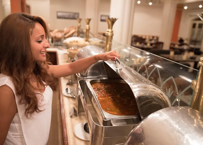 Luxushotel: Marina Plaza Hotel, Tala Bay