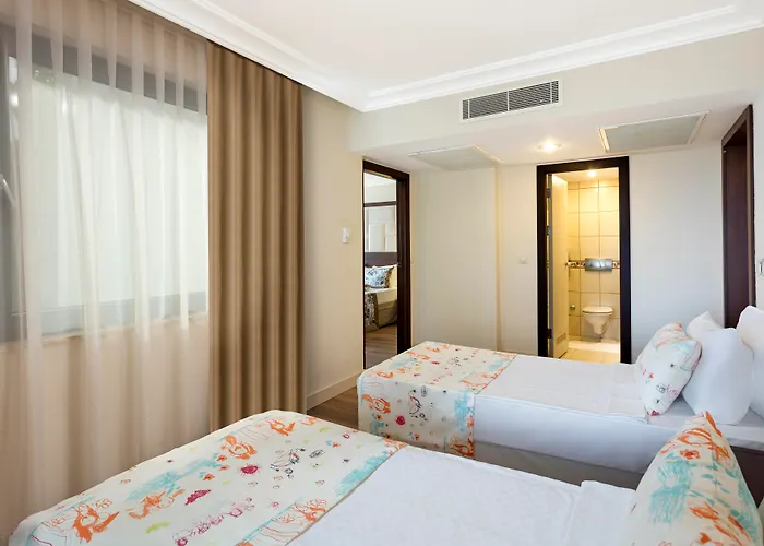 Hotel mit Tennis: Seven Seas Hotel Life