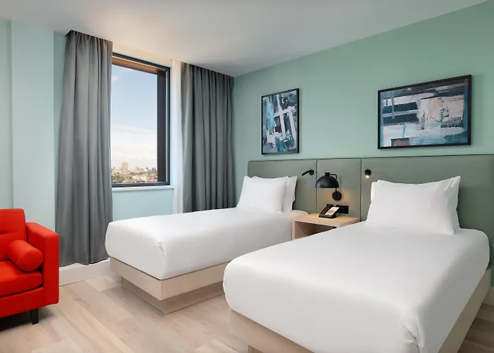  Hyatt Place London City East