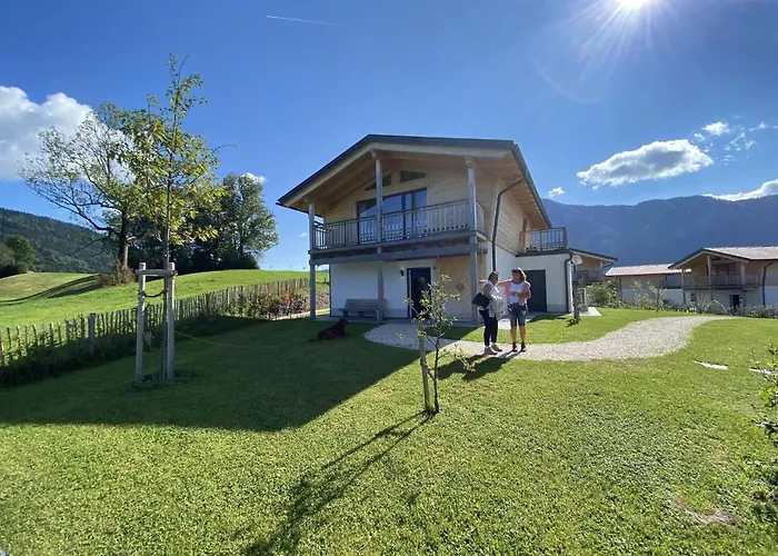 Private Villa: Chalet Alpenzauber Mit Beheiztem Pool, Inzell