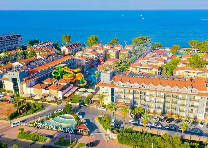 Ping Pong Hotel: Crystal Aura Aqua Collection