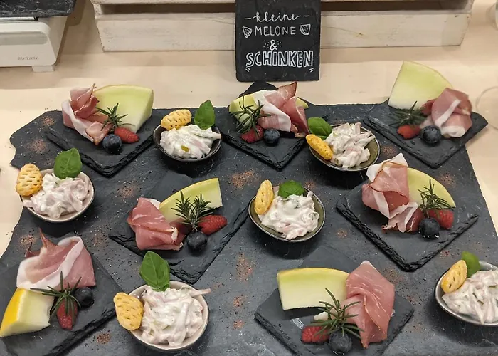 3-Sterne-Hotel: Rheinauer Hof - bed&breakfast