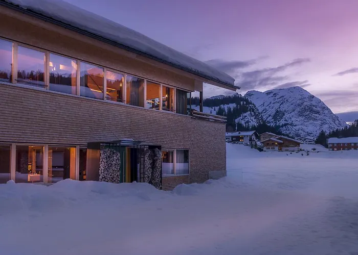 Ferienhaus: Design Chalets Lech