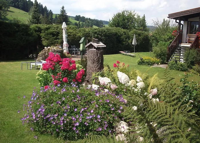 3-Sterne-Hotel: Hotel Landhaus Staufenblick