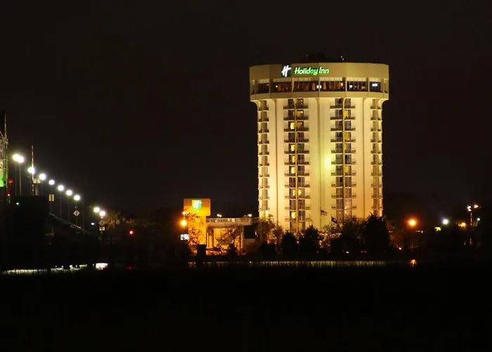 3-Sterne-Hotel: Holiday Inn Charleston-Riverview By Ihg